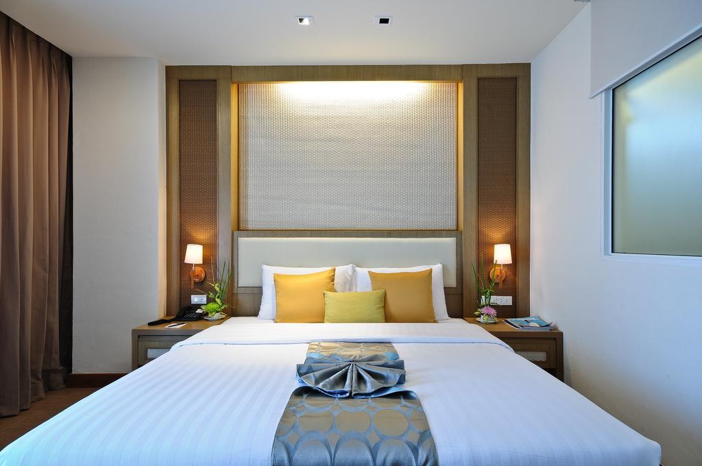 Ashlee Plaza Patong Hotel & Spa Zewnętrze zdjęcie