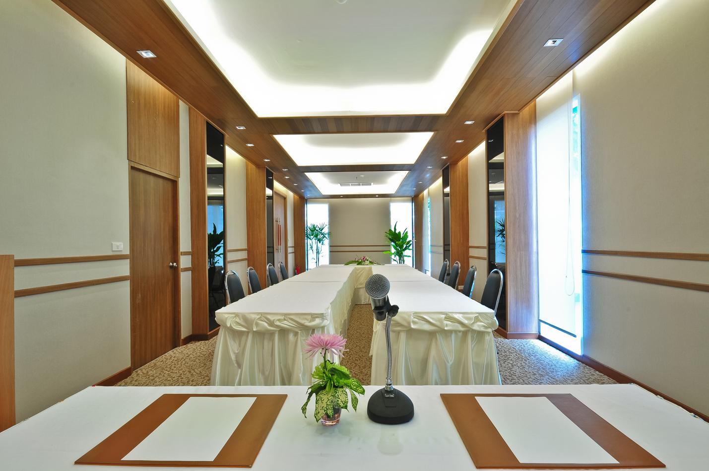 Ashlee Plaza Patong Hotel & Spa Zewnętrze zdjęcie