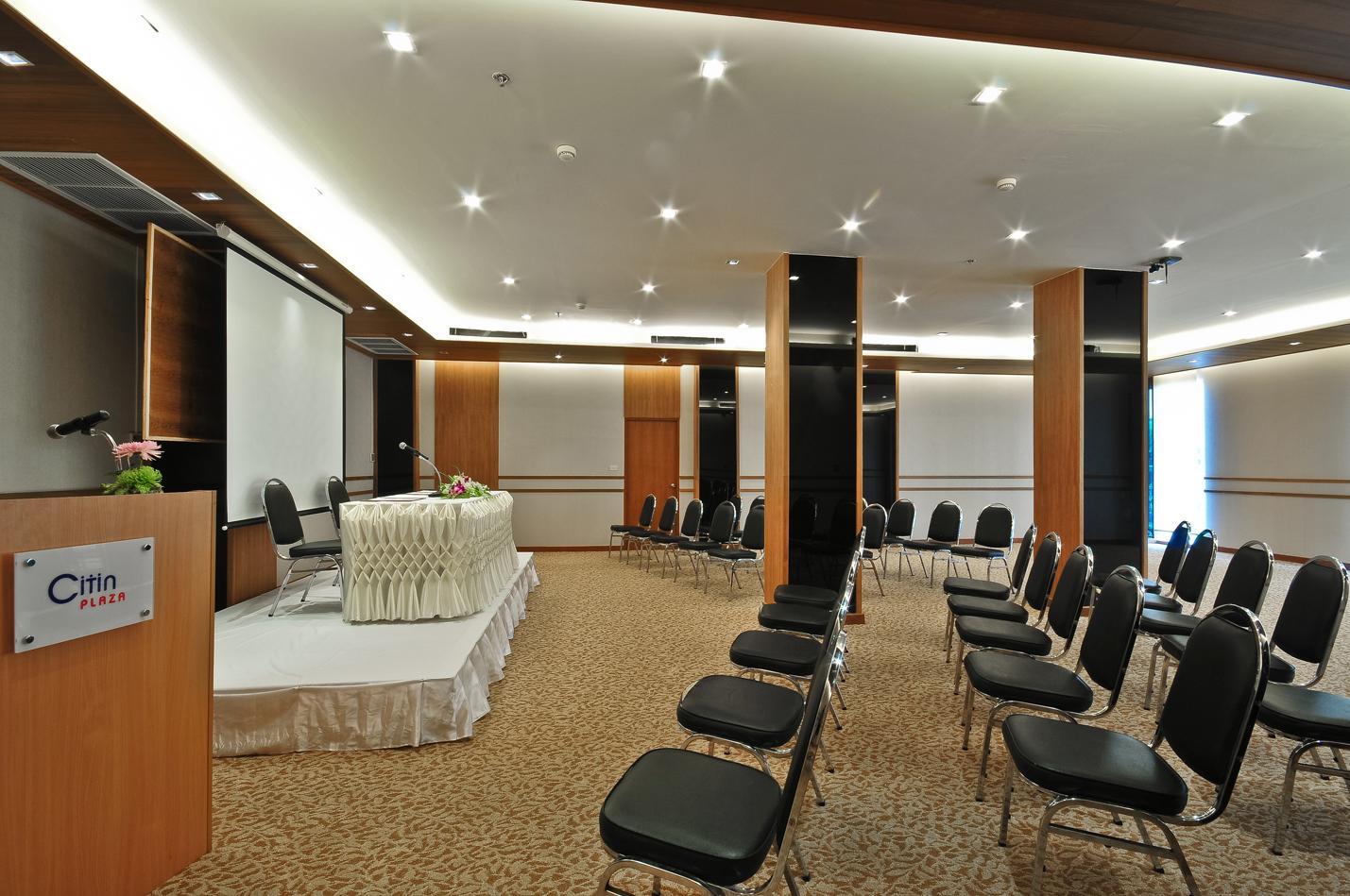 Ashlee Plaza Patong Hotel & Spa Zewnętrze zdjęcie