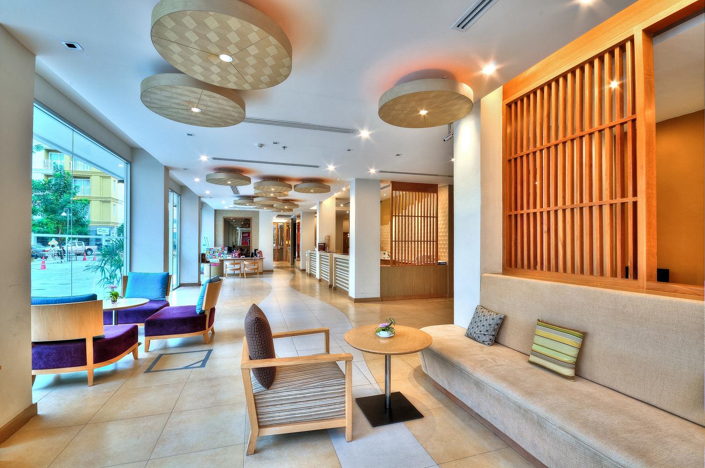 Ashlee Plaza Patong Hotel & Spa Zewnętrze zdjęcie