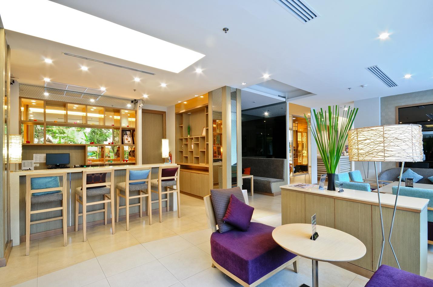 Ashlee Plaza Patong Hotel & Spa Zewnętrze zdjęcie