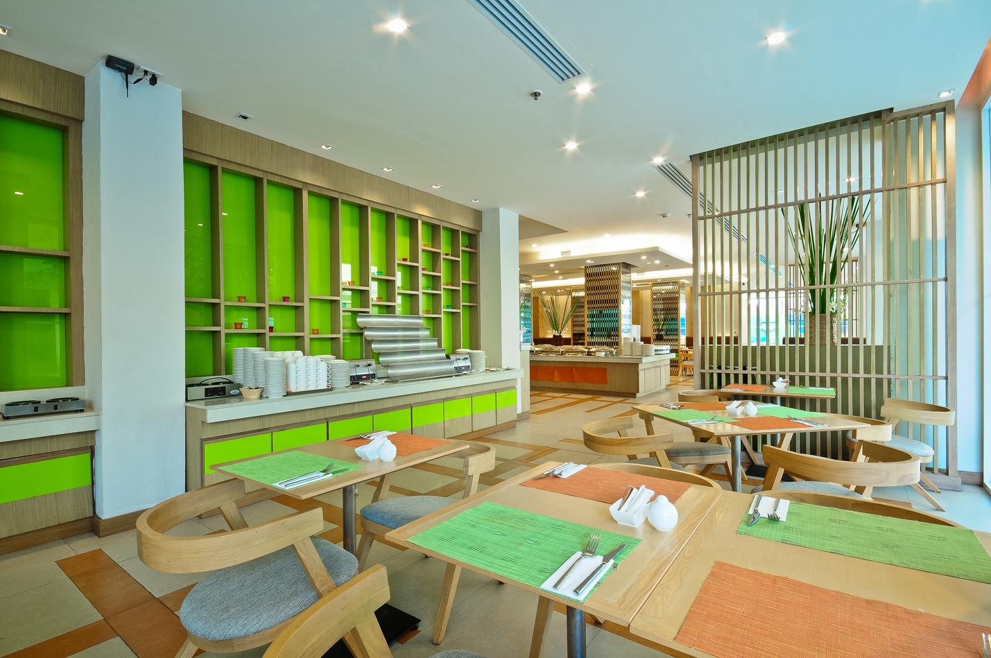 Ashlee Plaza Patong Hotel & Spa Zewnętrze zdjęcie