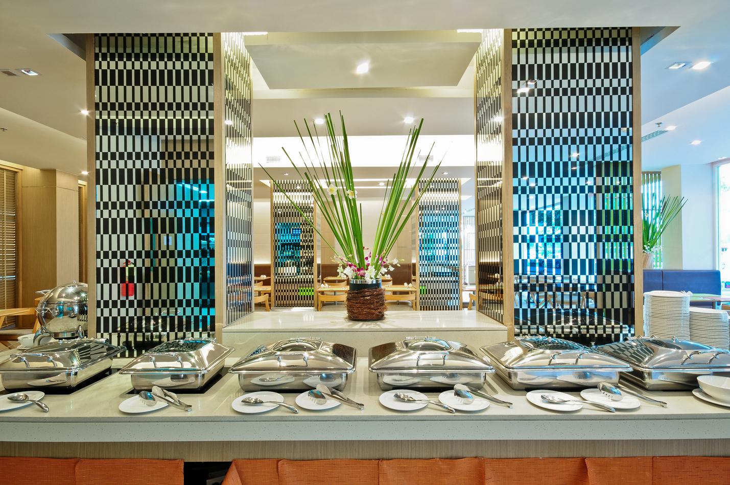 Ashlee Plaza Patong Hotel & Spa Zewnętrze zdjęcie