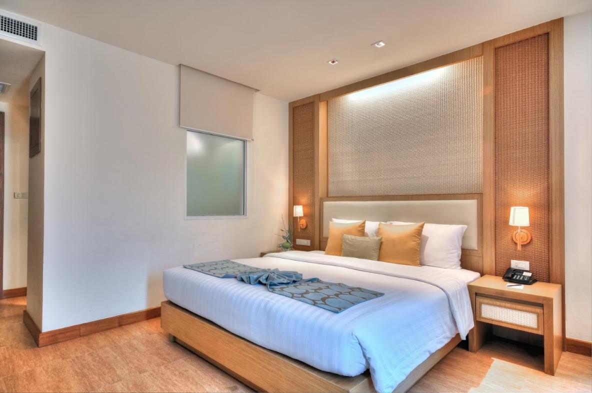 Ashlee Plaza Patong Hotel & Spa Zewnętrze zdjęcie