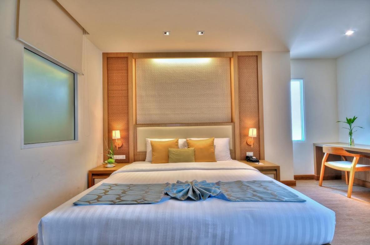 Ashlee Plaza Patong Hotel & Spa Zewnętrze zdjęcie