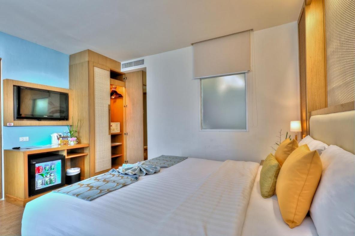 Ashlee Plaza Patong Hotel & Spa Zewnętrze zdjęcie