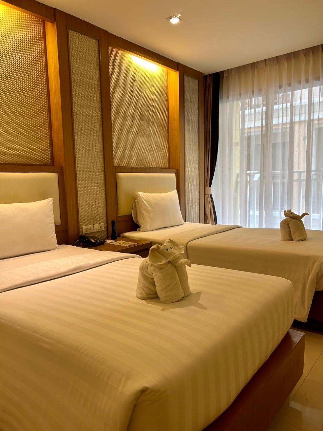 Ashlee Plaza Patong Hotel & Spa Zewnętrze zdjęcie