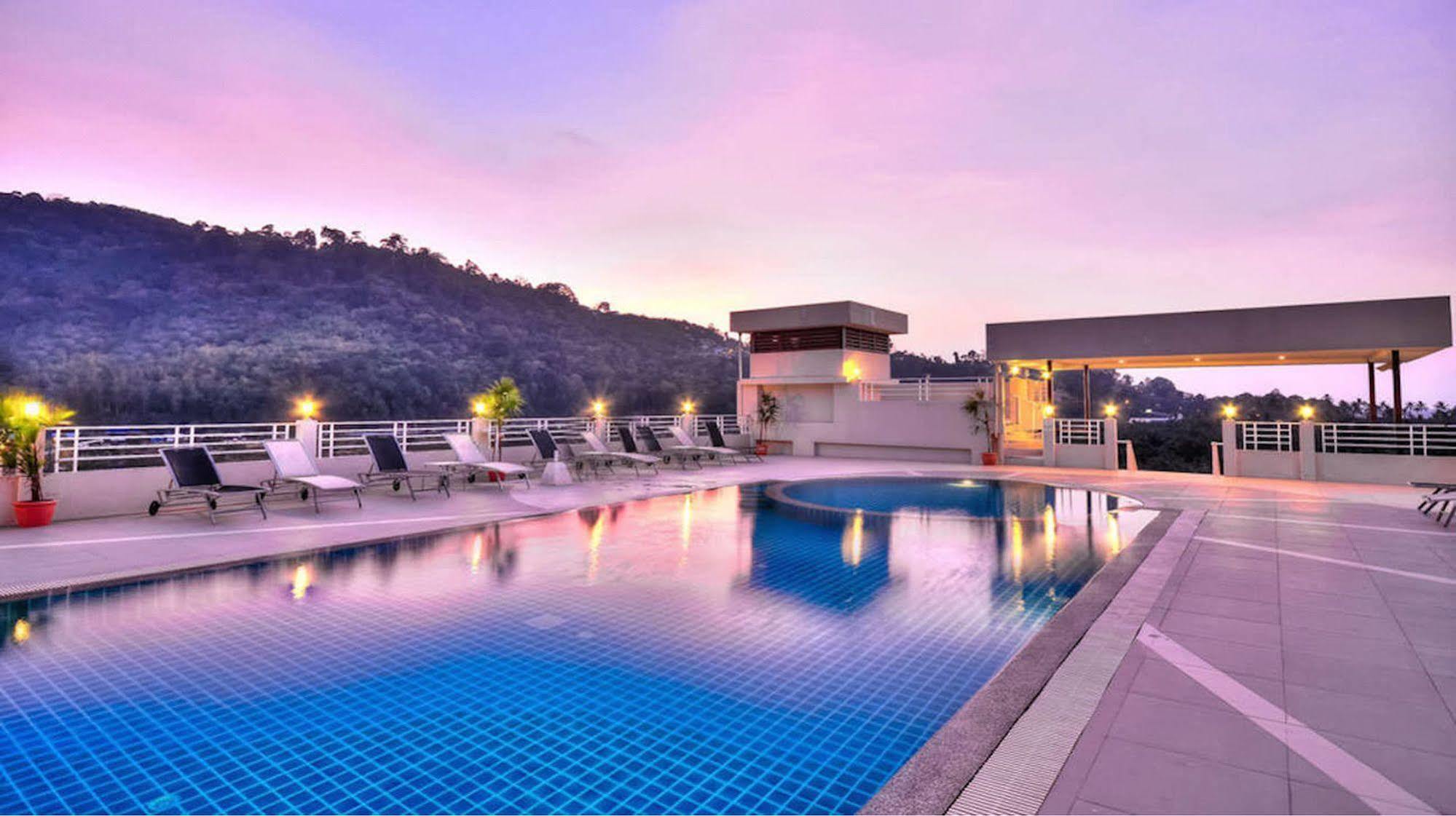 Ashlee Plaza Patong Hotel & Spa Zewnętrze zdjęcie